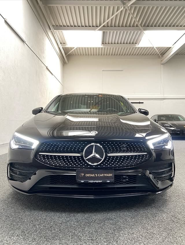 Mercedes Front